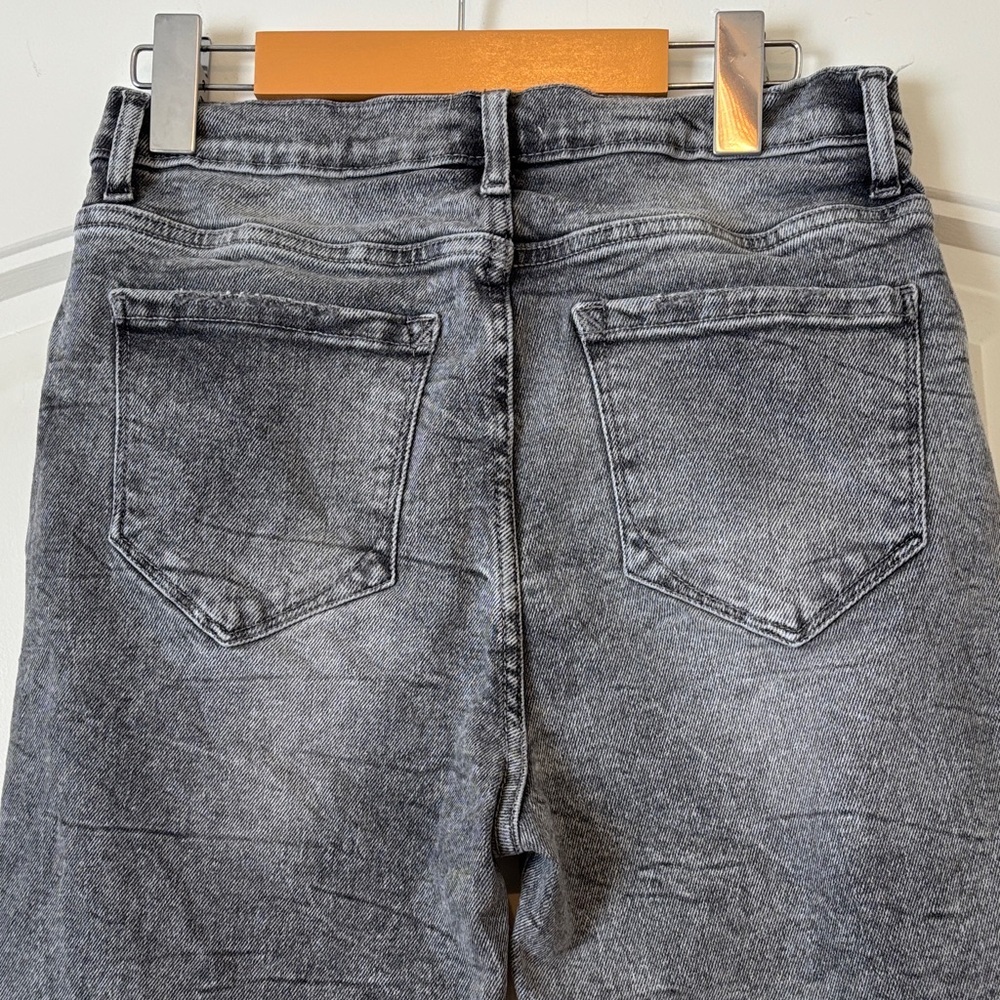 Kensie Charcoal Denim Jeans. Raw Hem. SZ 8 - Picture 5 of 12